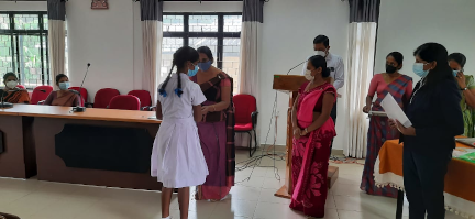 Nena daru diriya Scholarship